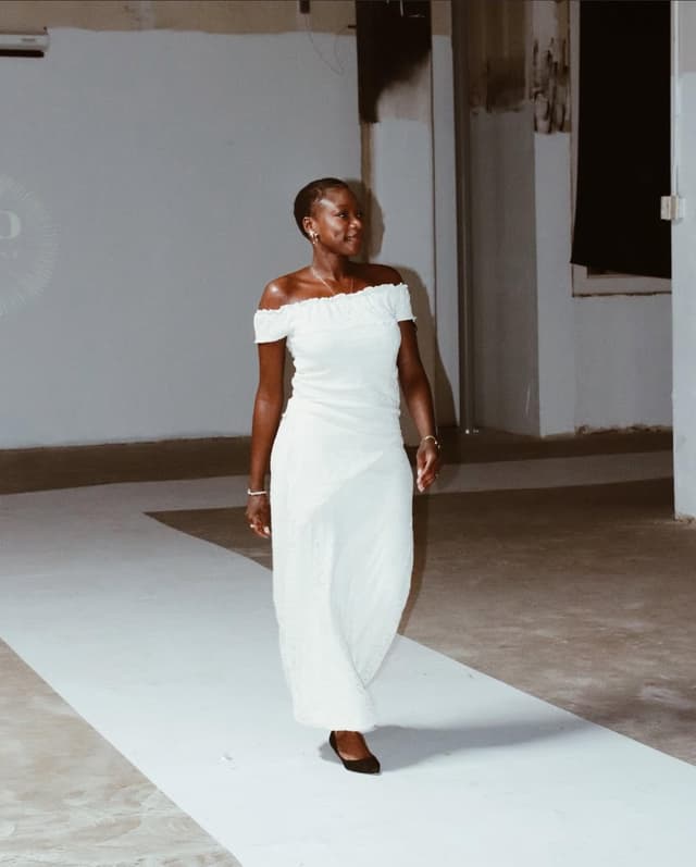 Fashion showcase image 2